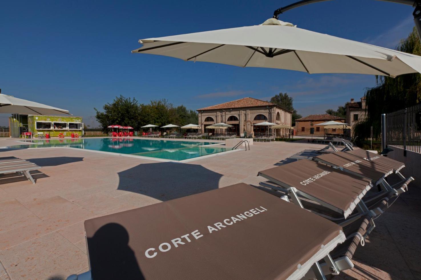 Locanda Corte Arcangeli Hotel Ferrara Exterior photo
